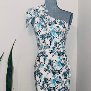 Chiara Boni La Petite Robe womens asymmetric floral jersey gown